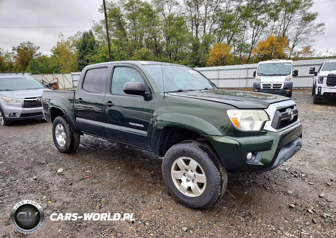 2014 Toyota Tacoma V6 VIN:3TMLU4EN8EM145871 - 4