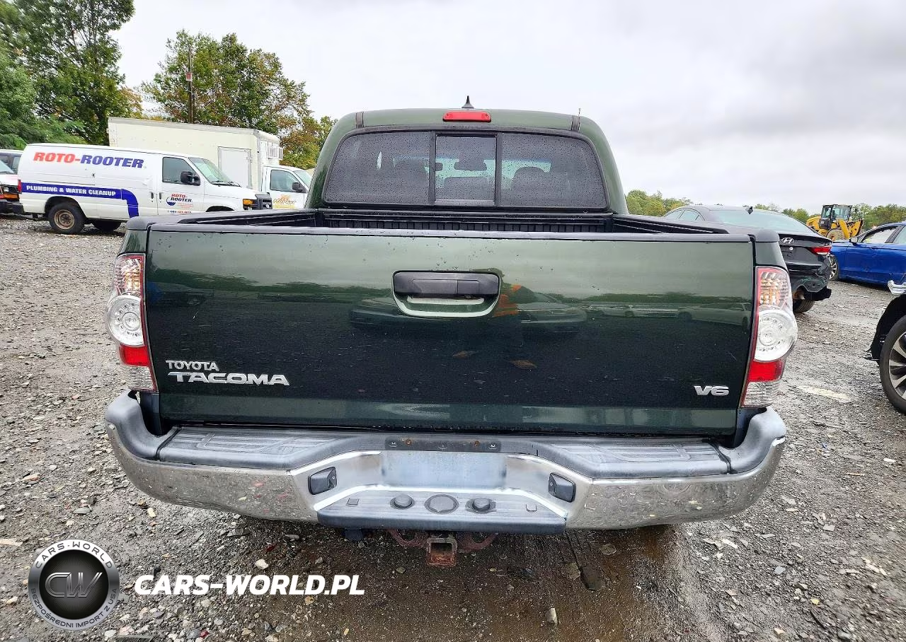 2014 Toyota Tacoma V6 VIN:3TMLU4EN8EM145871 - 6
