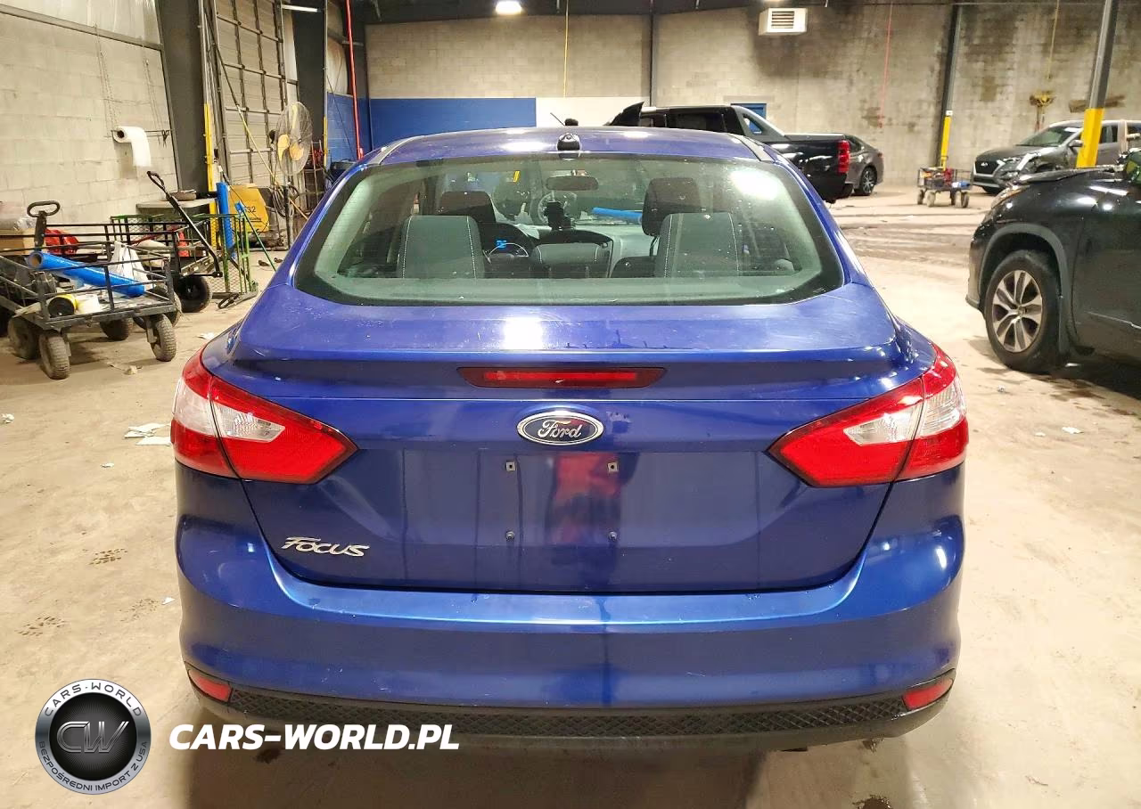 2012 Ford Focus S VIN:1FAHP3E27CL472263 - 6