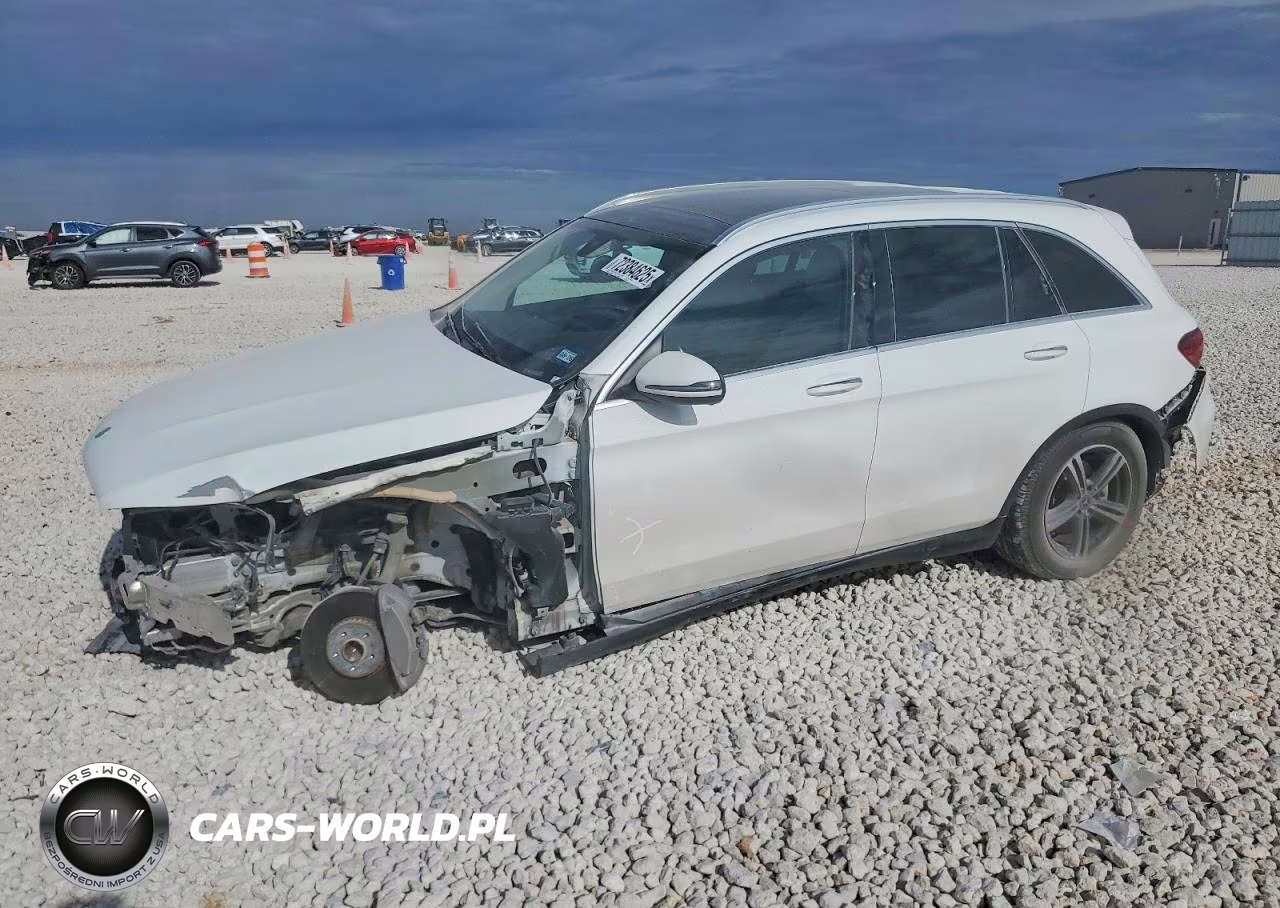 2020 Mercedes-Benz Glc 300