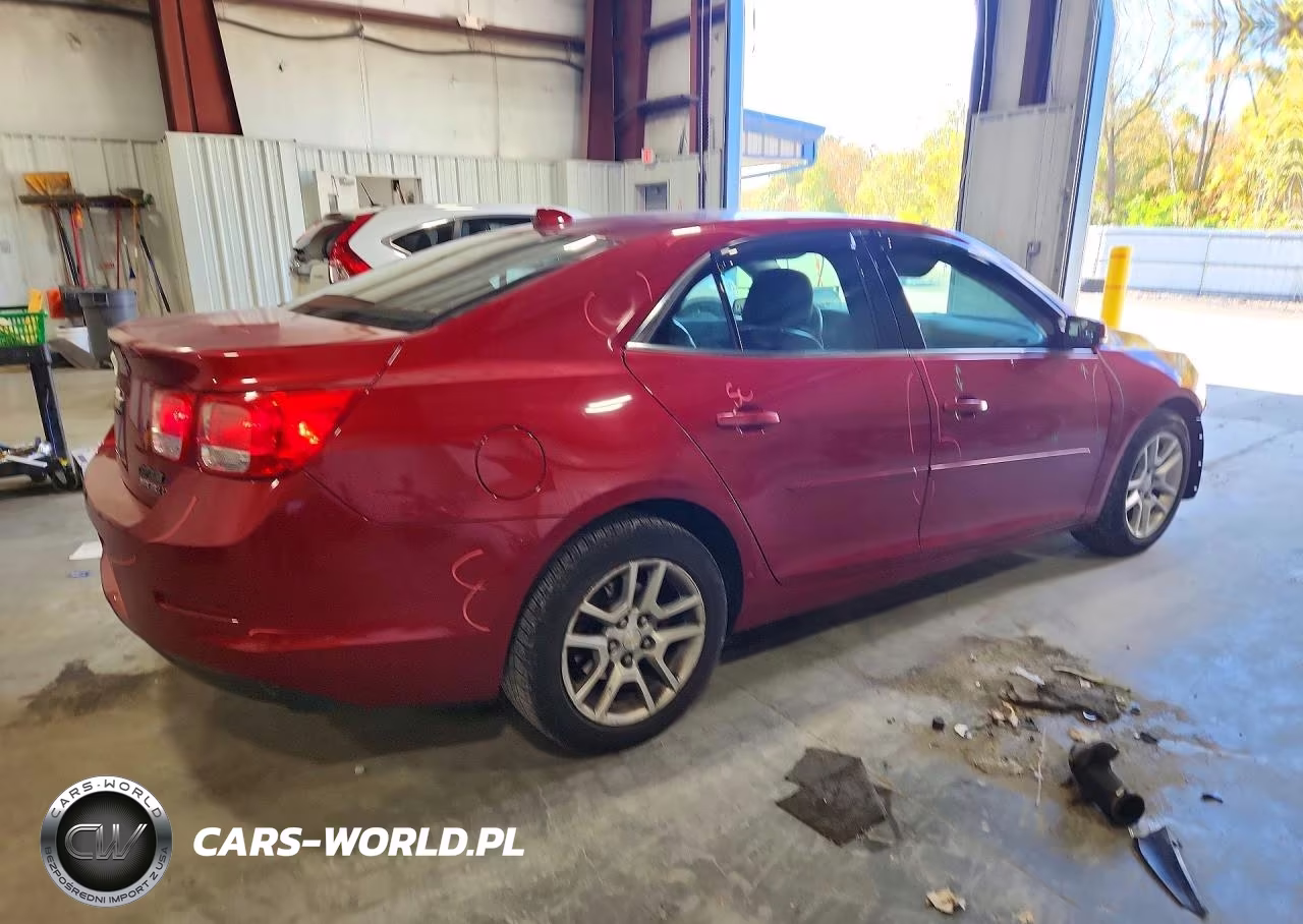 2014 Chevrolet Malibu VIN:1G11C5SL5EF171064 - 3