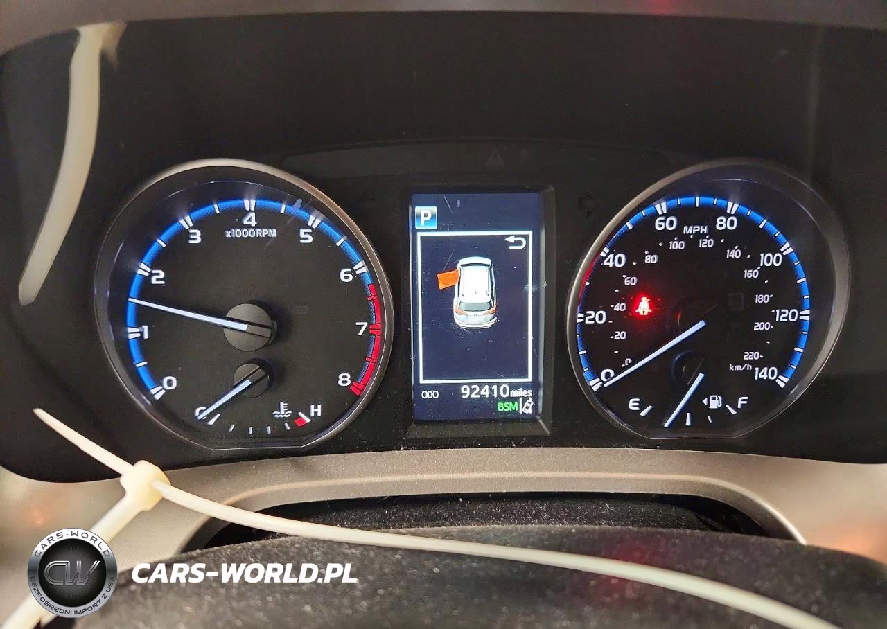 2018 Toyota Rav4 Xle VIN:JTMRFREV5JJ257195 - 9