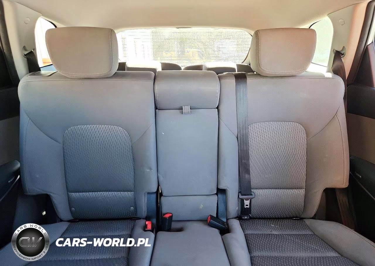 2016 Hyundai Santa Fe Se VIN:KM8SMDHF3GU133640 - 10