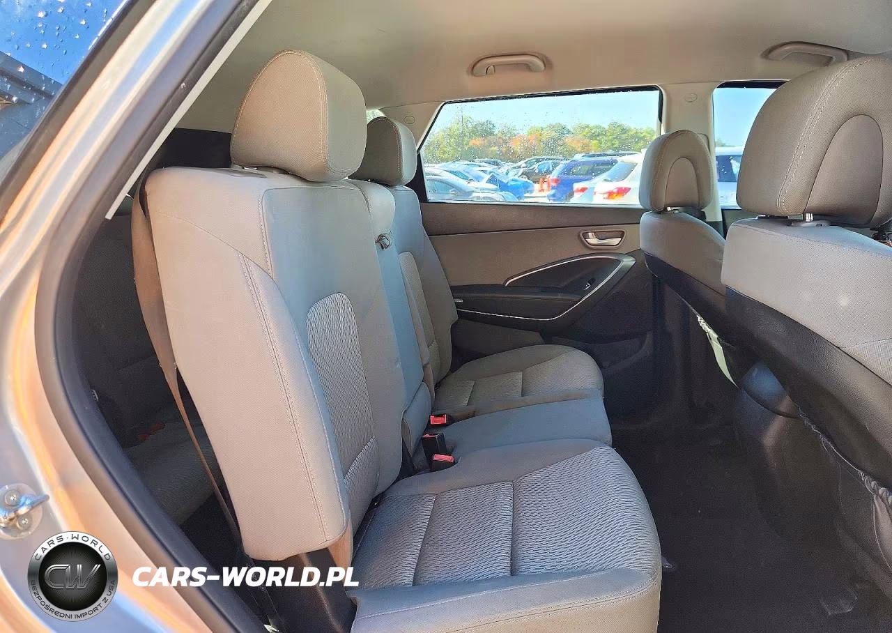 2016 Hyundai Santa Fe Se VIN:KM8SMDHF3GU133640 - 11