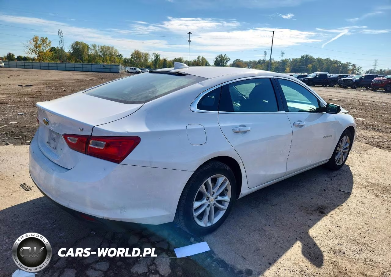 2018 Chevrolet Malibu Lt VIN:1G1ZD5ST3JF246080 - 3