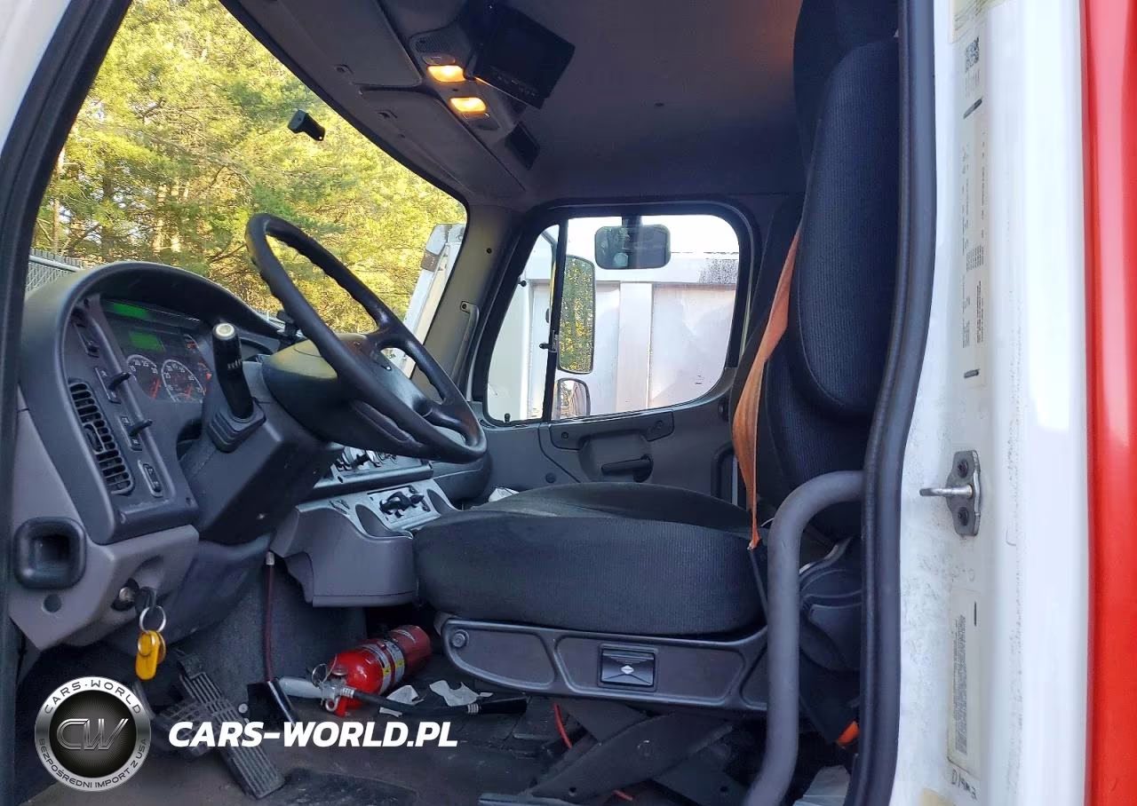2018 Freightliner Business Class M2 Box Truck VIN:1FVACWFB2JHJL9240 - 7