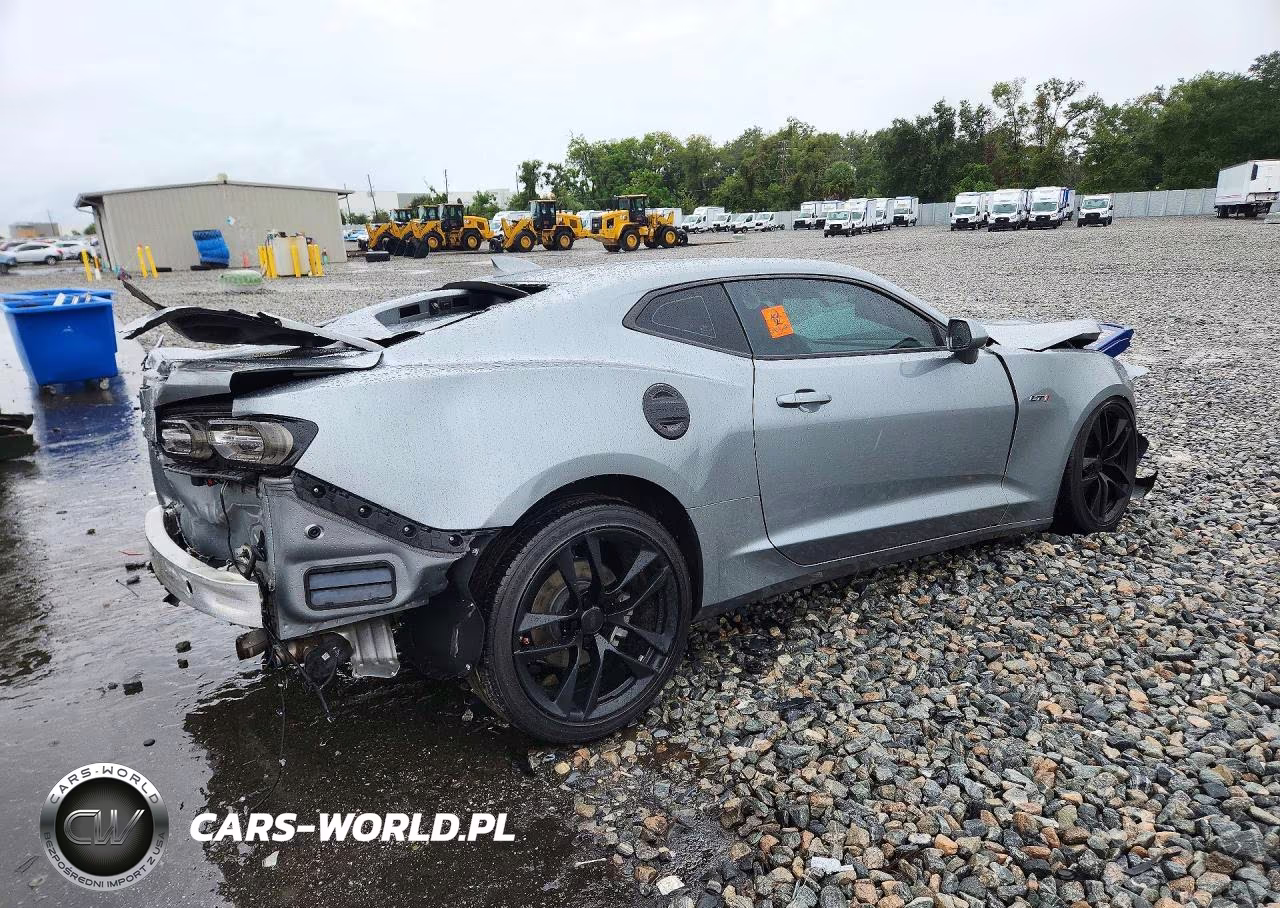 2023 Chevrolet Camaro Lt1 VIN:1G1FF1R74P0131224 - 3