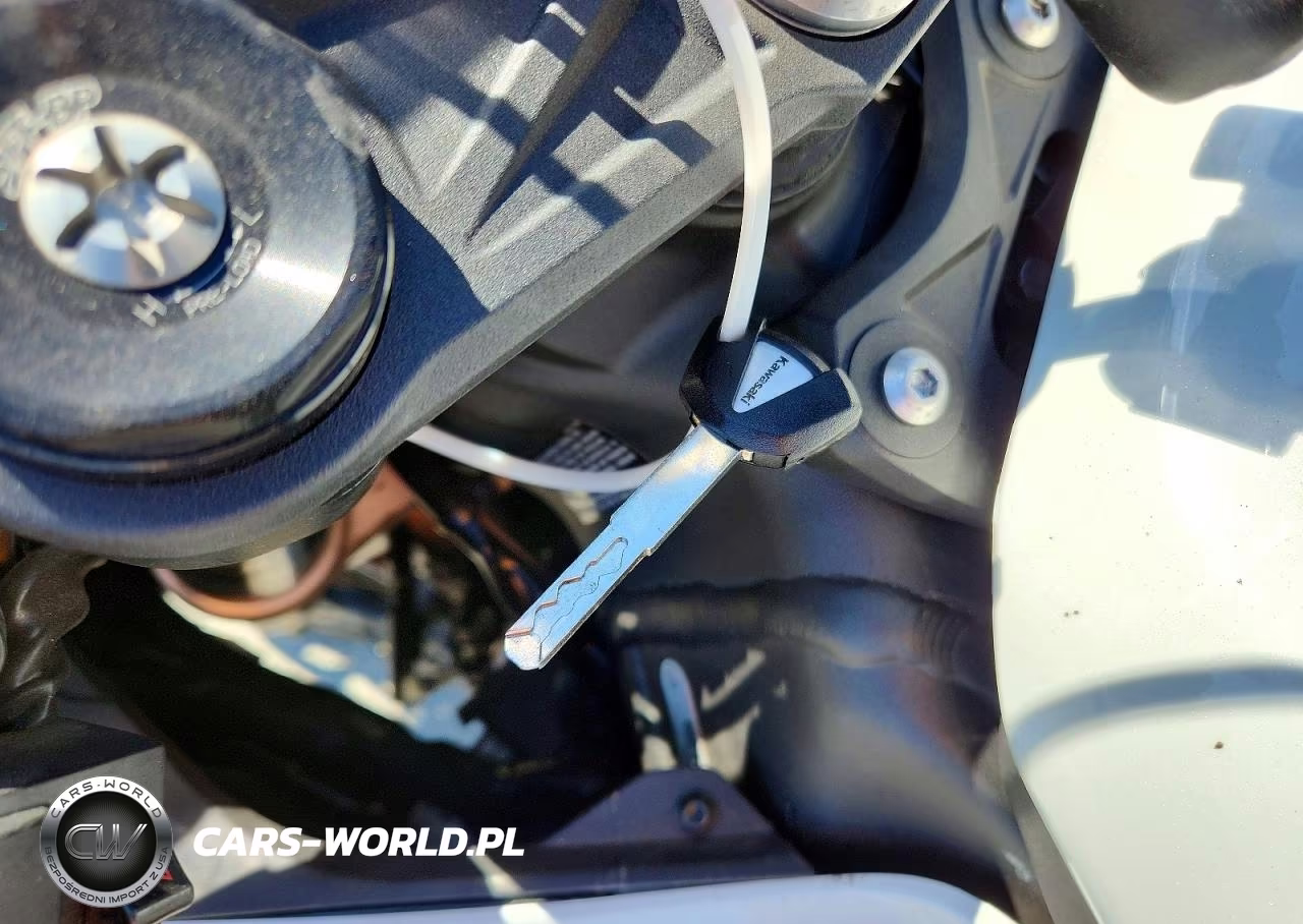 2024 Kawasaki Zx636 K VIN:JKBZXJJ18RA001152 - 8