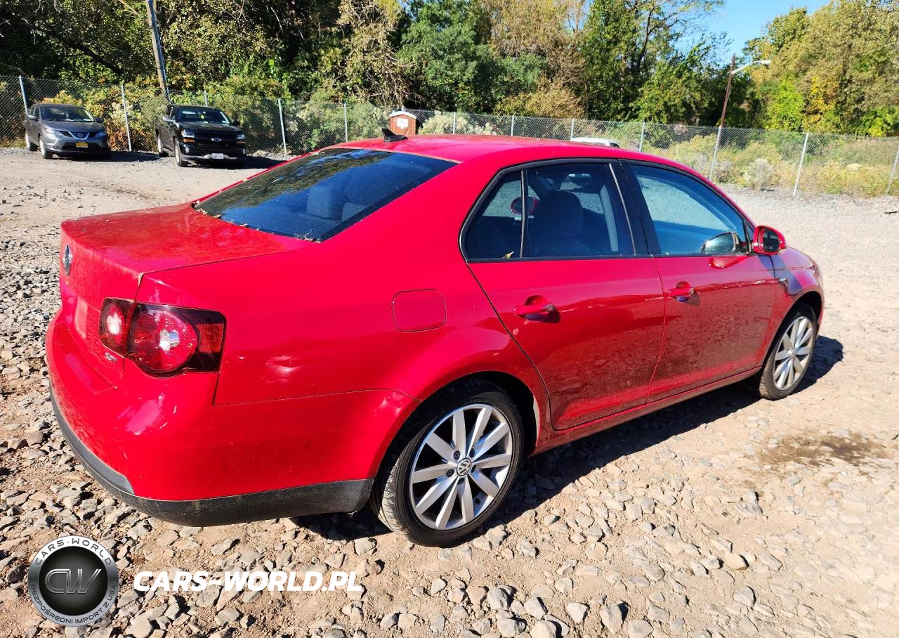 2010 Volkswagen Jetta Wolfsburg VIN:3VWRA7AJ6AM053558 - 3