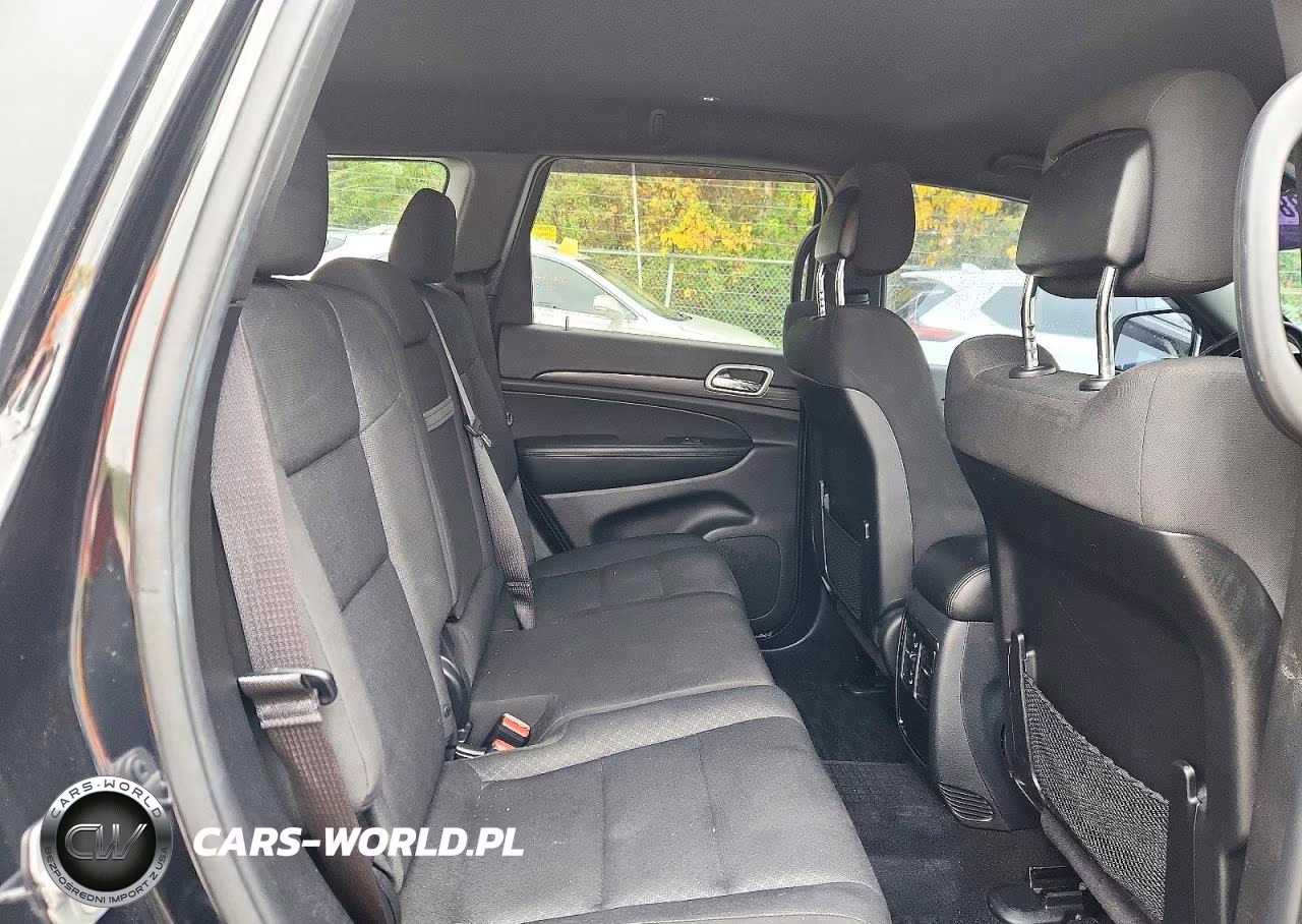 2020 Jeep Grand Cherokee Laredo VIN:1C4RJFAG6LC409609 - 11