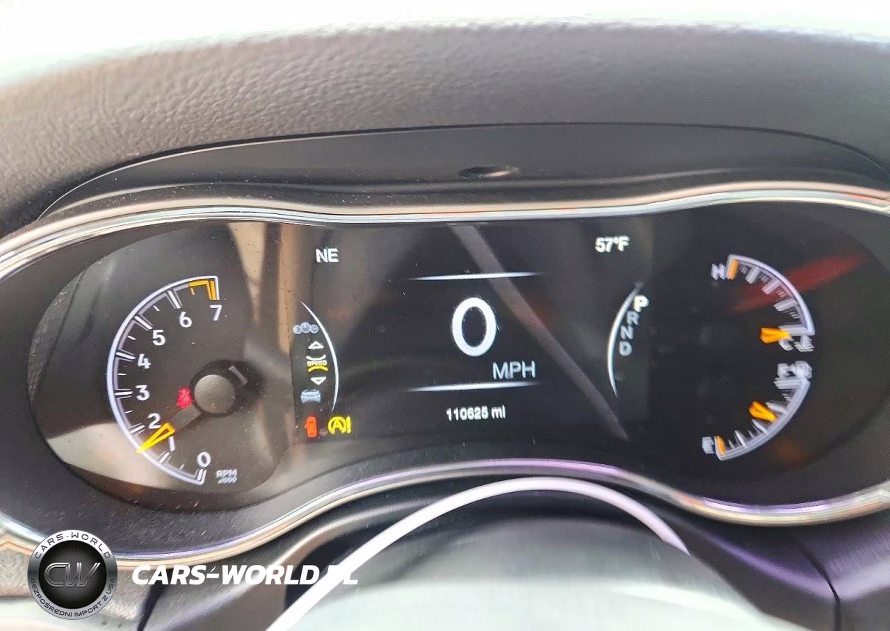 2020 Jeep Grand Cherokee Laredo VIN:1C4RJFAG6LC409609 - 9