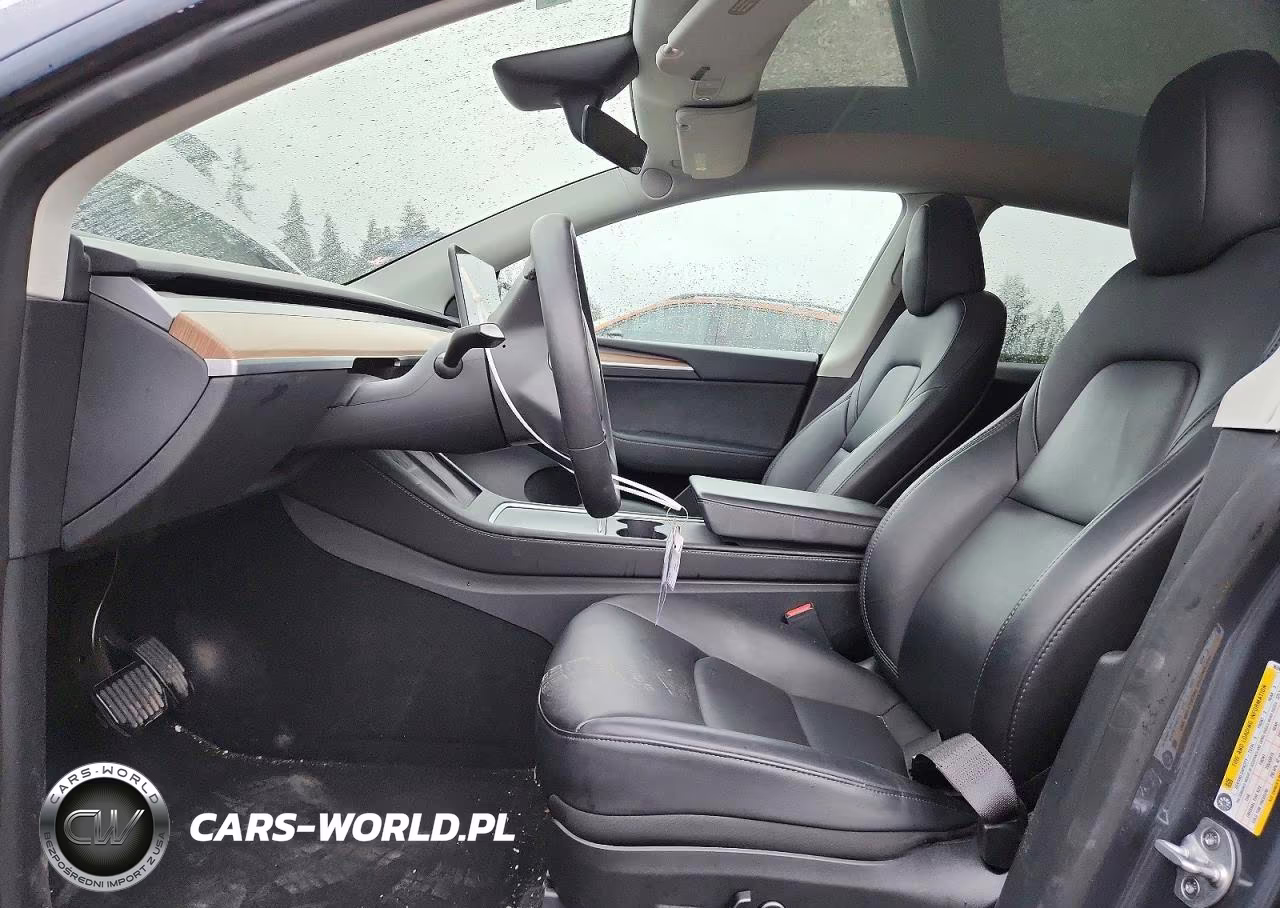 2023 Tesla Model Y VIN:7SAYGDEE9PF965903 - 7