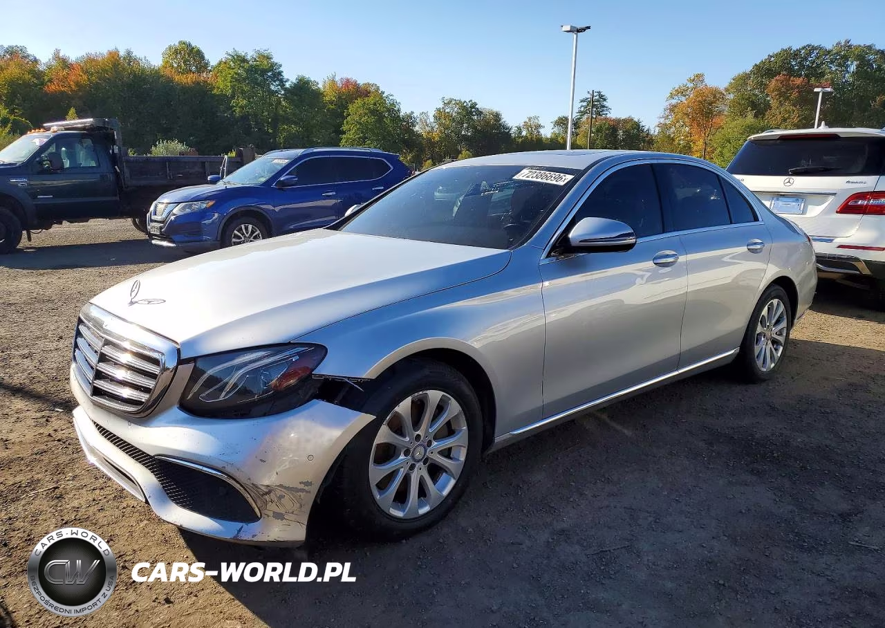 2017 Mercedes-Benz E 300 4Matic