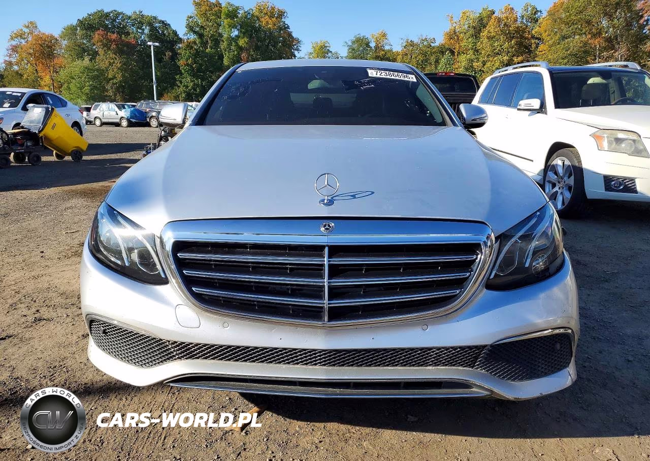 2017 Mercedes-Benz E 300 4Matic VIN:WDDZF4KBXHA215313 - 5
