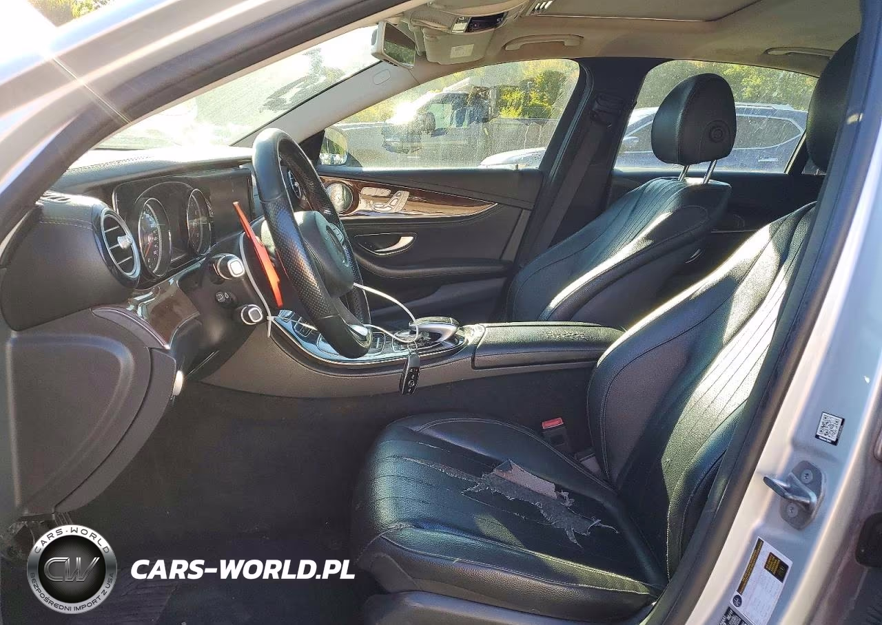 2017 Mercedes-Benz E 300 4Matic VIN:WDDZF4KBXHA215313 - 7