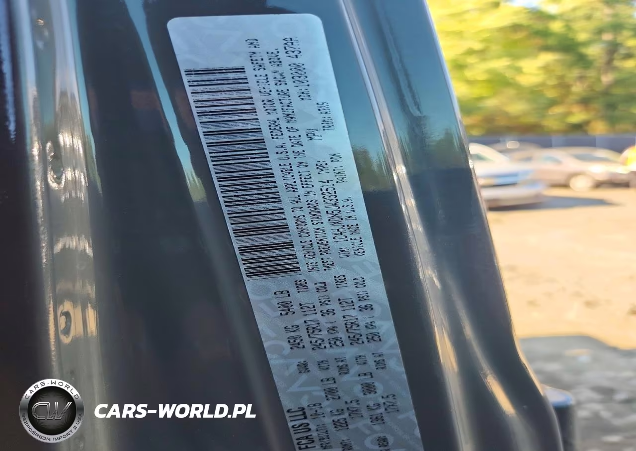 2018 Jeep Wrangler Unlimited Sport VIN:1C4HJXDN5JW332514 - 13