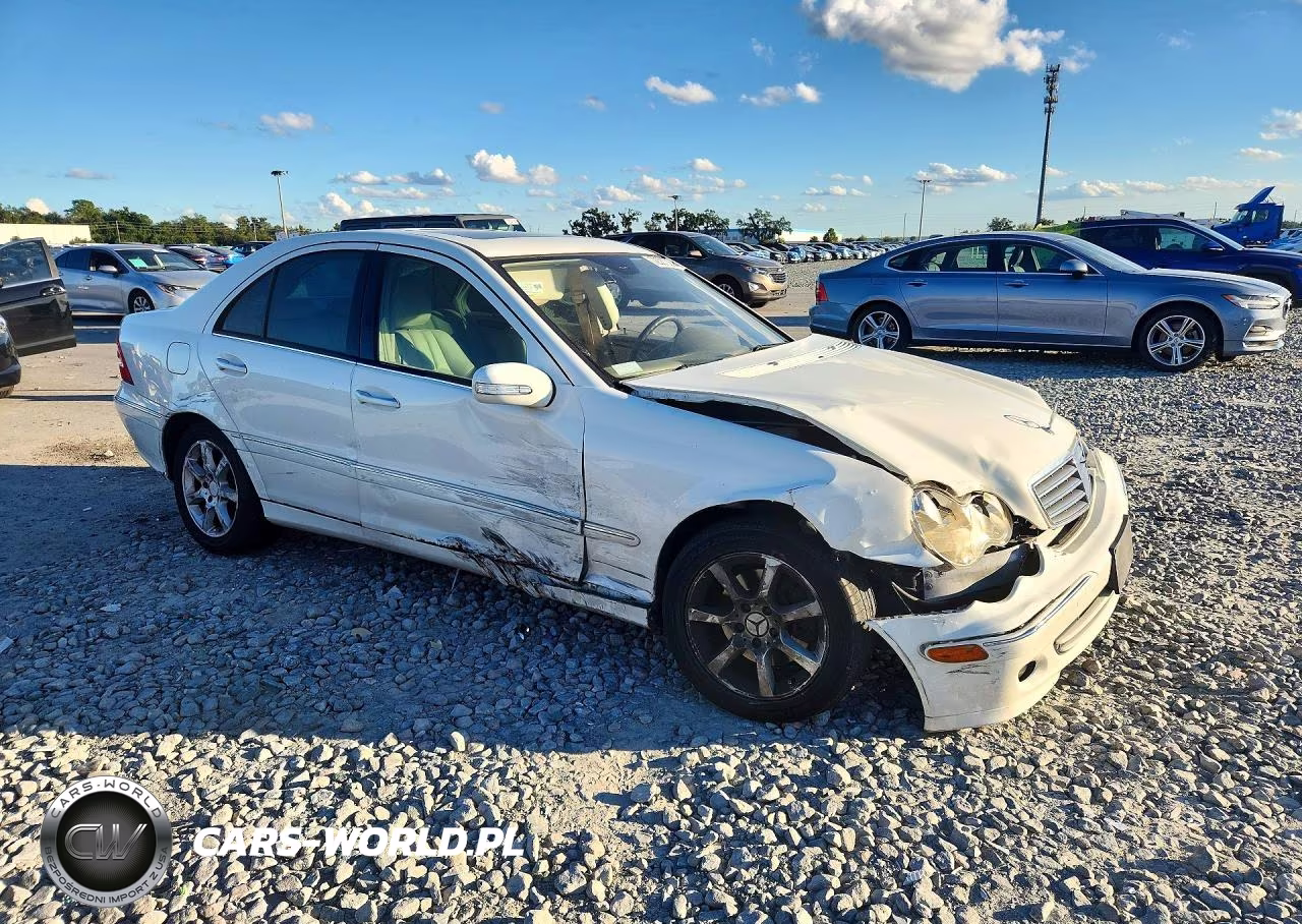 2007 Mercedes-Benz C 280 4Matic VIN:WDBRF92H47F880672 - 4