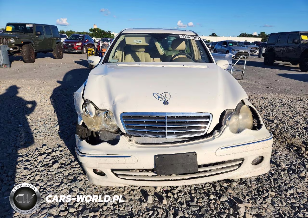 2007 Mercedes-Benz C 280 4Matic VIN:WDBRF92H47F880672 - 5