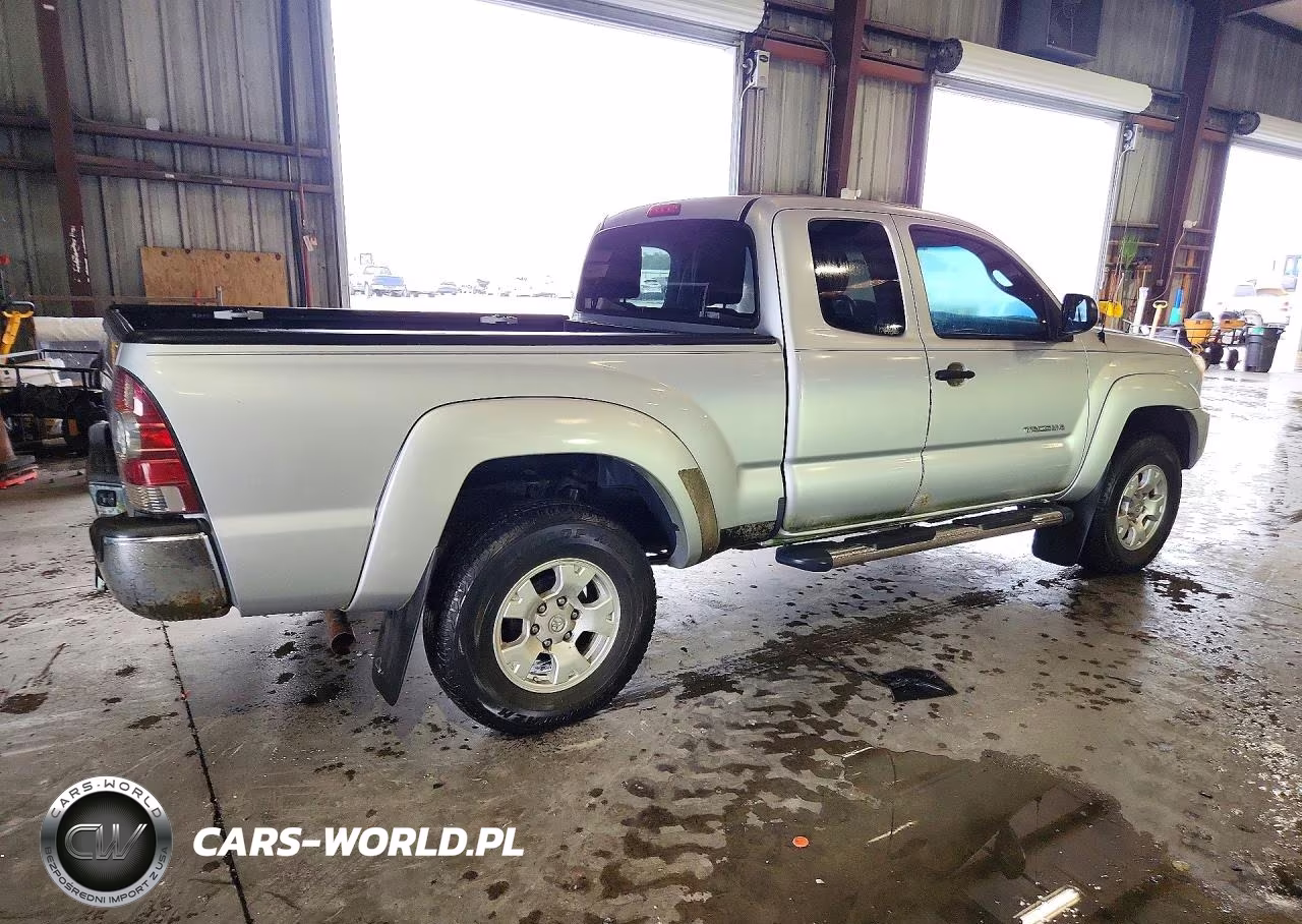 2012 Toyota Tacoma Base VIN:5TFUX4EN3CX010882 - 3