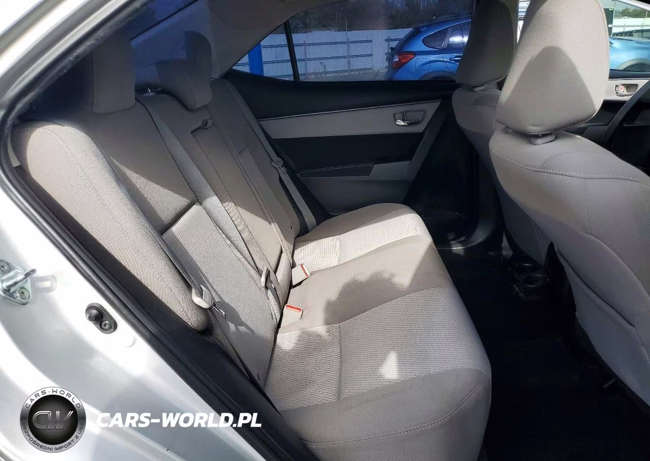 2015 Toyota Corolla Le VIN:5YFBURHE3FP348911 - 10