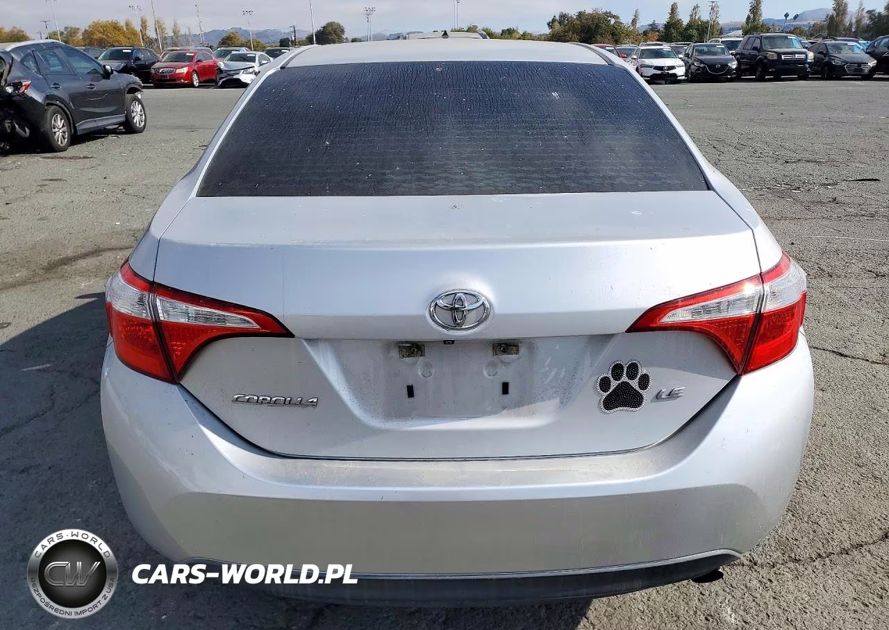 2015 Toyota Corolla Le VIN:5YFBURHE3FP348911 - 6