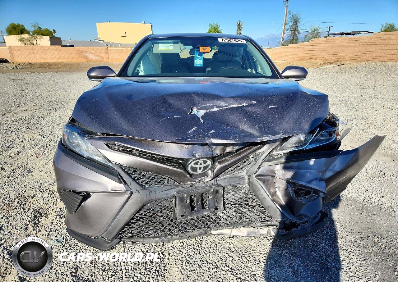 2019 Toyota Camry Se VIN:4T1B11HK3KU684826 - 5