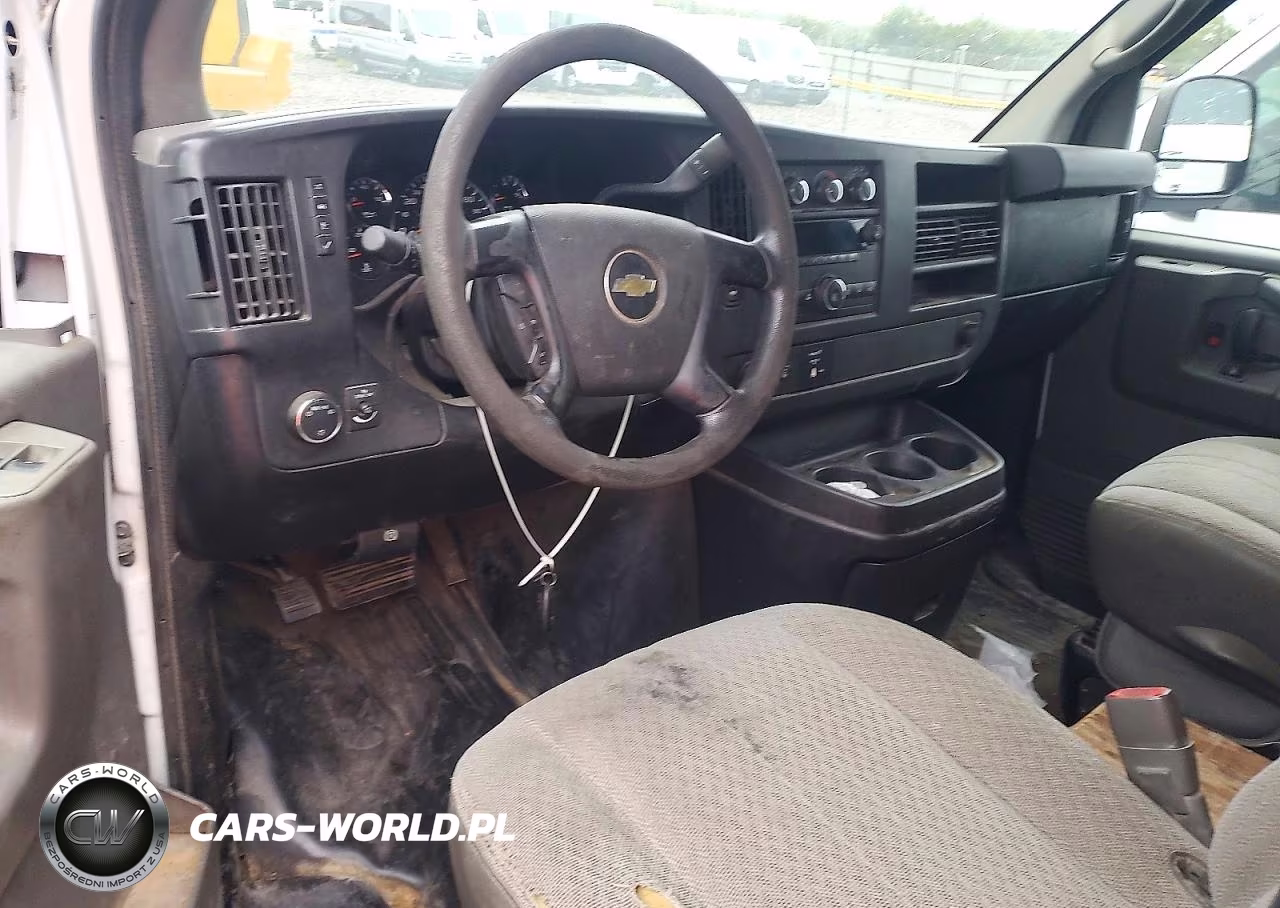 2014 Chevrolet Express G2500 VIN:1GCWGFCG6E1198151 - 8