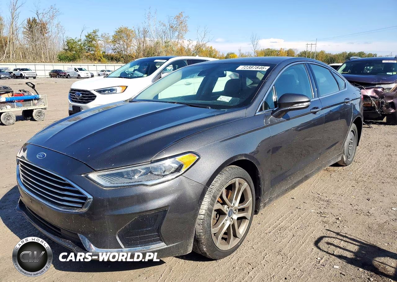 2019 Ford Fusion Sel