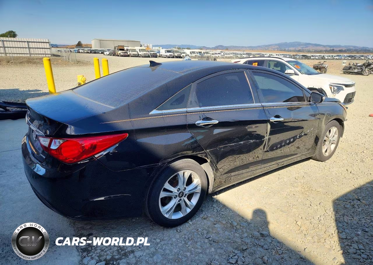 2013 Hyundai Sonata Se VIN:5NPEC4AC1DH696115 - 3
