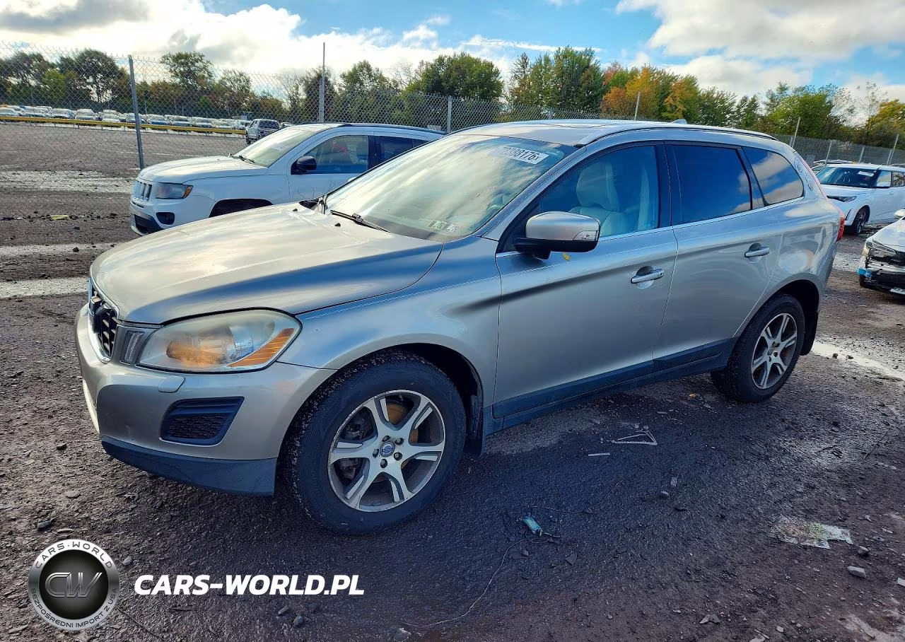 2011 Volvo Xc60 T6 VIN:YV4902DZ1B2140722 - 1