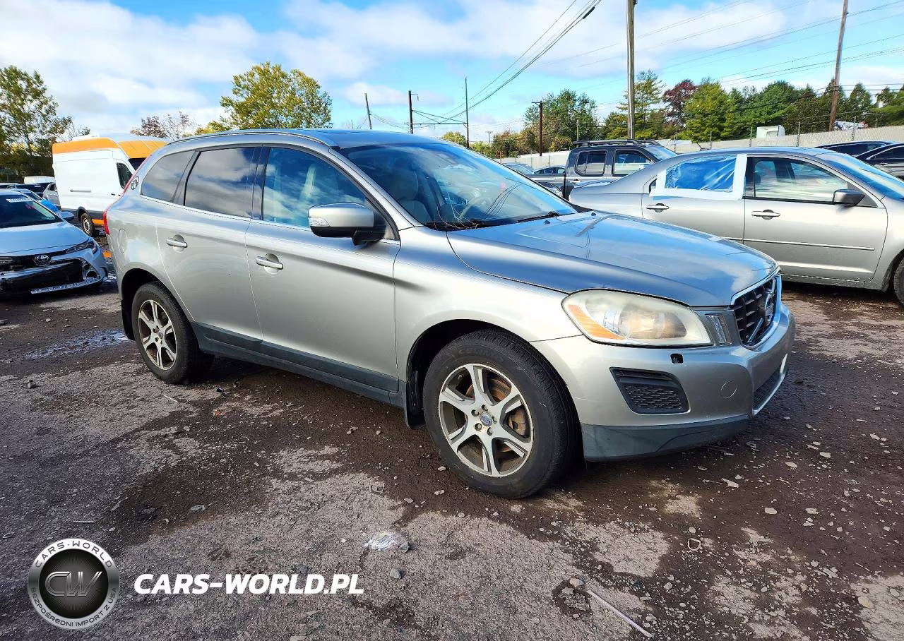 2011 Volvo Xc60 T6 VIN:YV4902DZ1B2140722 - 4