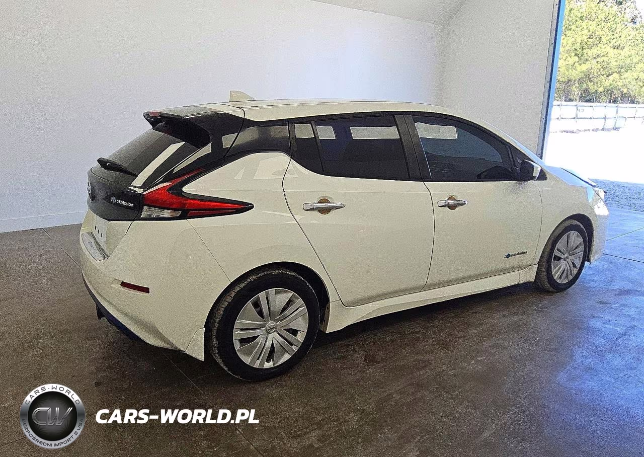 2019 Nissan Leaf S VIN:1N4AZ1CP6KC304031 - 3