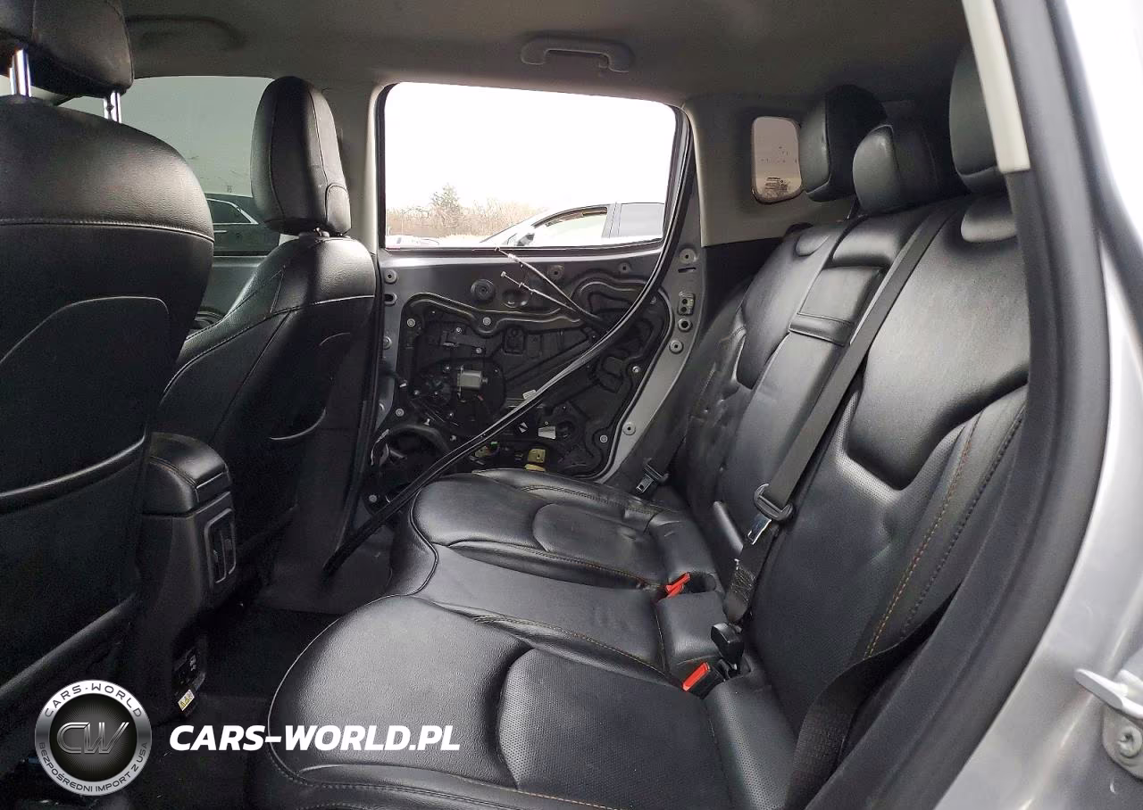 2019 Jeep Compass Limited VIN:3C4NJDCBXKT673312 - 10