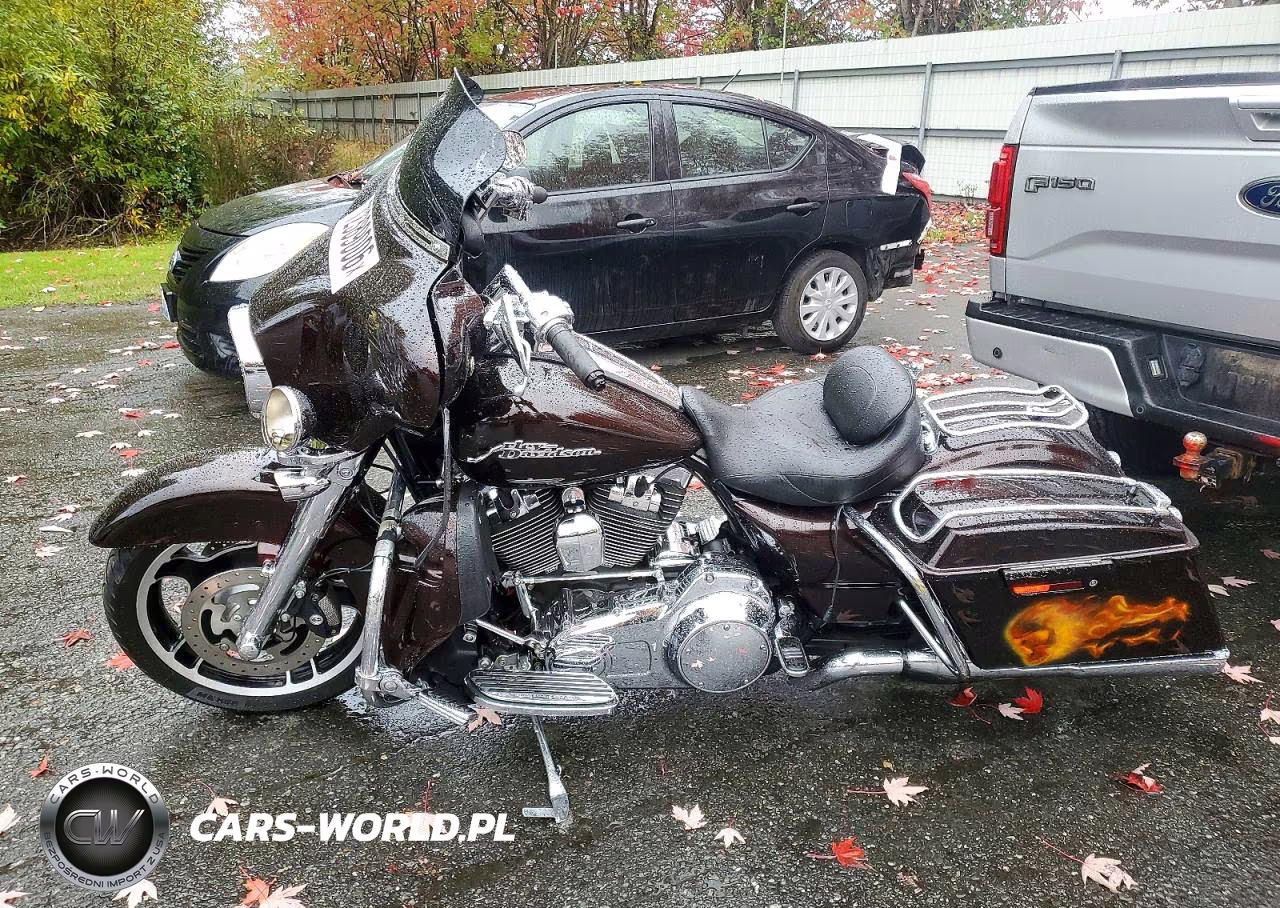 2011 Harley-Davidson Flhx VIN:1HD1KBM18BB601868 - 3