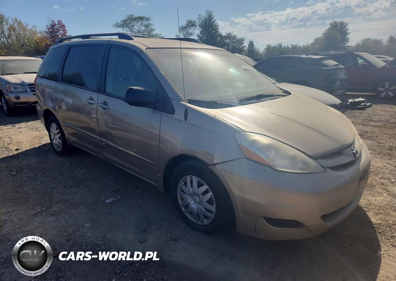 2009 Toyota Sienna Le 8-Passenger VIN:5TDZK23C39S248658 - 4