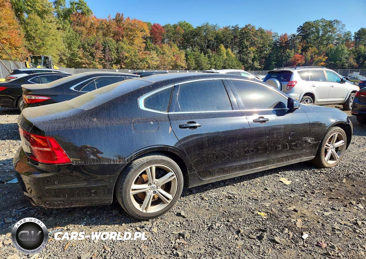 2017 Volvo S90 T5 Momentum VIN:YV1102AK1H1006454 - 3