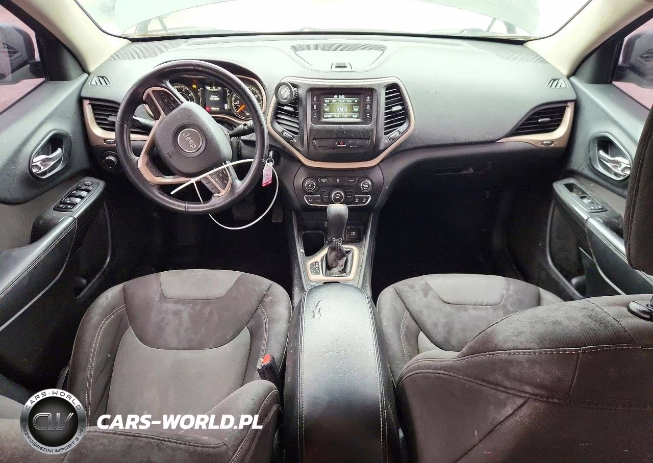 2015 Jeep Cherokee Sport VIN:1C4PJMAB8FW514106 - 8