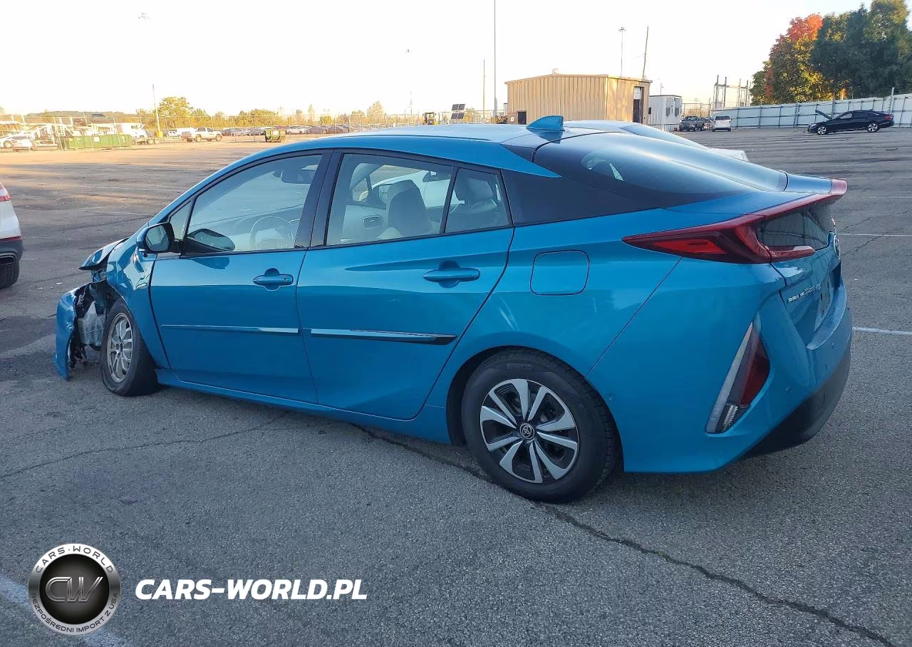 2018 Toyota Prius Prime Advanced VIN:JTDKARFP4J3085892 - 2