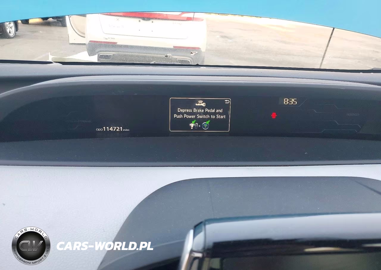 2018 Toyota Prius Prime Advanced VIN:JTDKARFP4J3085892 - 9