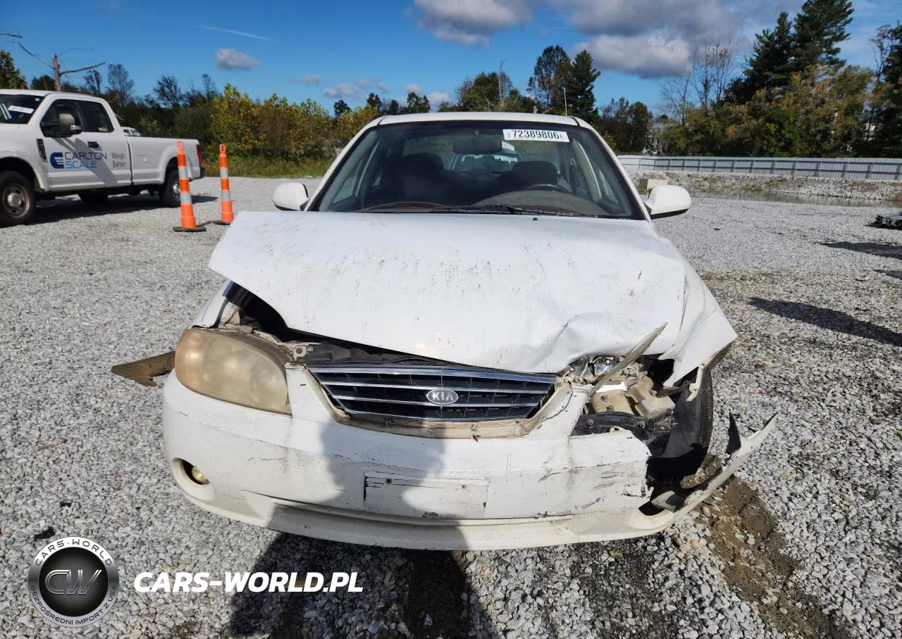 2004 Kia Spectra Base VIN:KNAFB121845312735 - 5