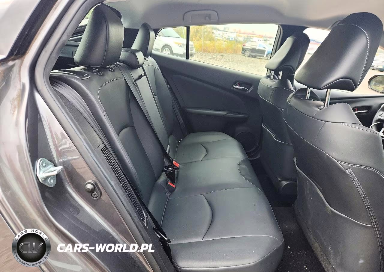 2020 Toyota Prius Prime Limited VIN:JTDKARFP1L3157103 - 10