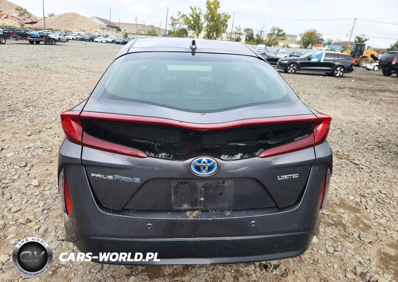 2020 Toyota Prius Prime Limited VIN:JTDKARFP1L3157103 - 6