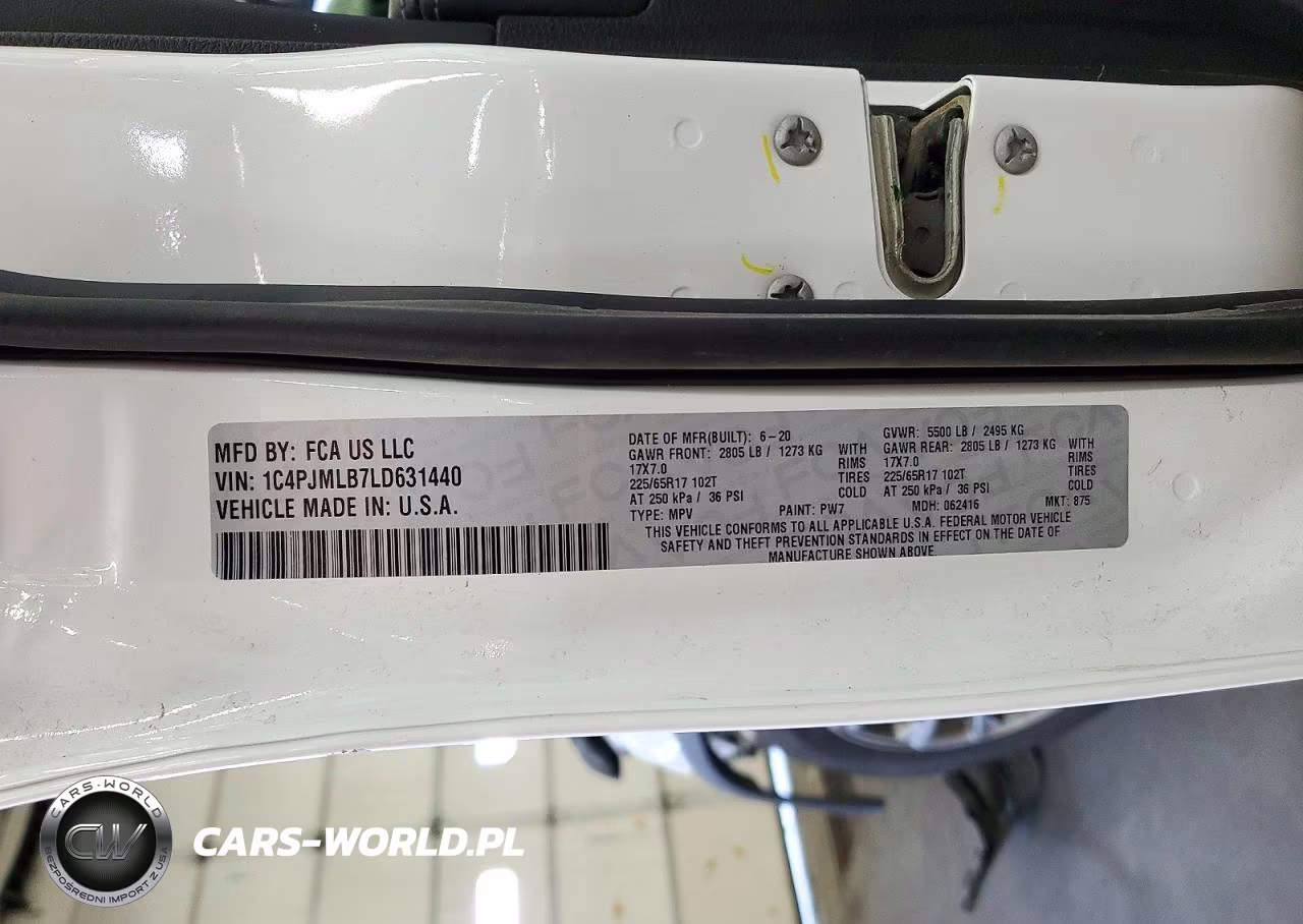 2020 Jeep Cherokee Latitude Plus VIN:1C4PJMLB7LD631440 - 13