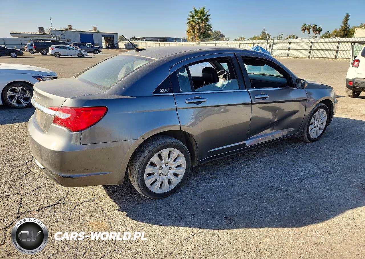 2012 Chrysler 200 Lx VIN:1C3CCBAB5CN223047 - 3
