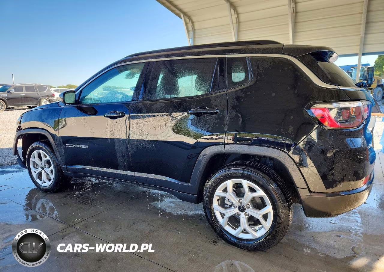 2025 Jeep Compass Latitude VIN:3C4NJDBN2ST597869 - 2