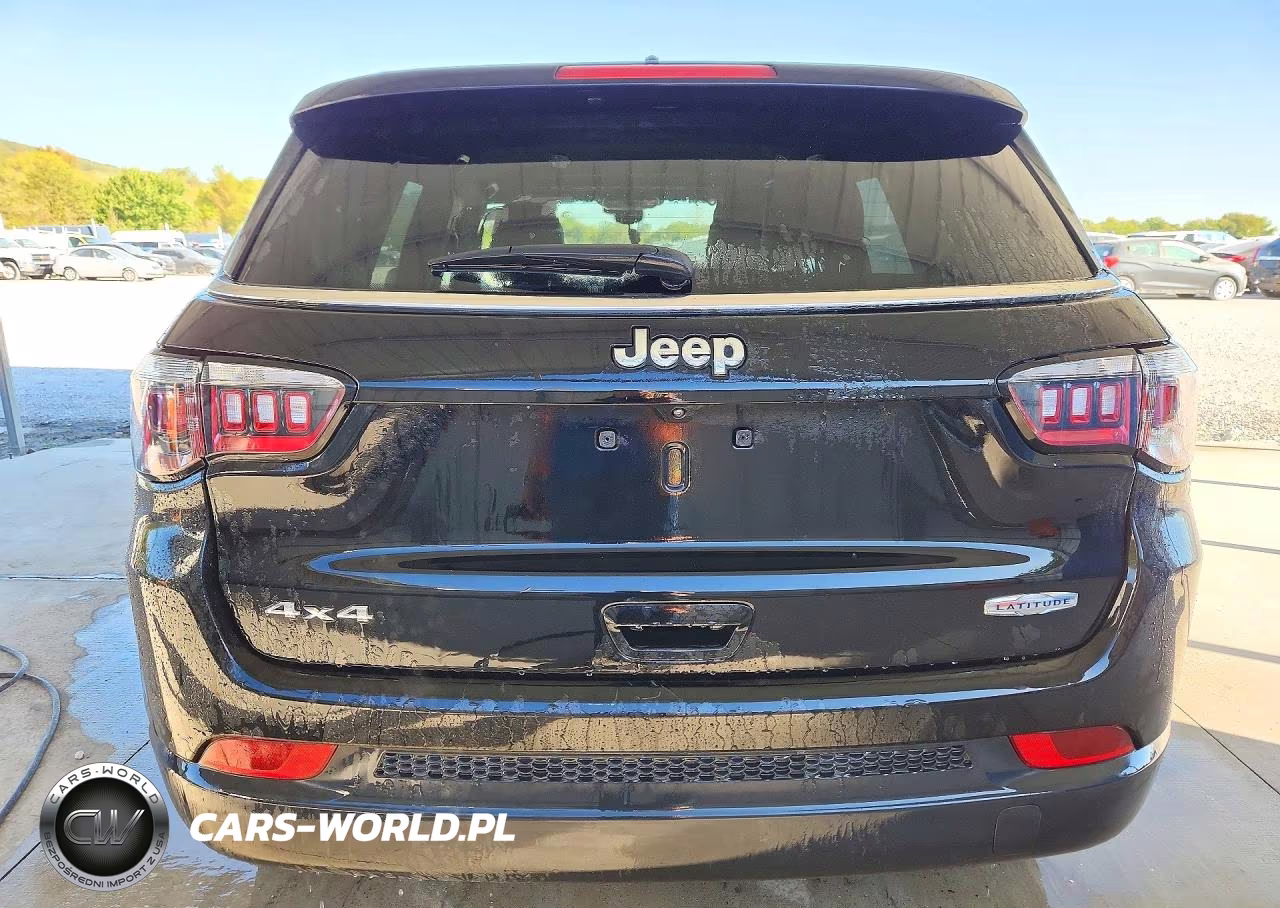 2025 Jeep Compass Latitude VIN:3C4NJDBN2ST597869 - 6