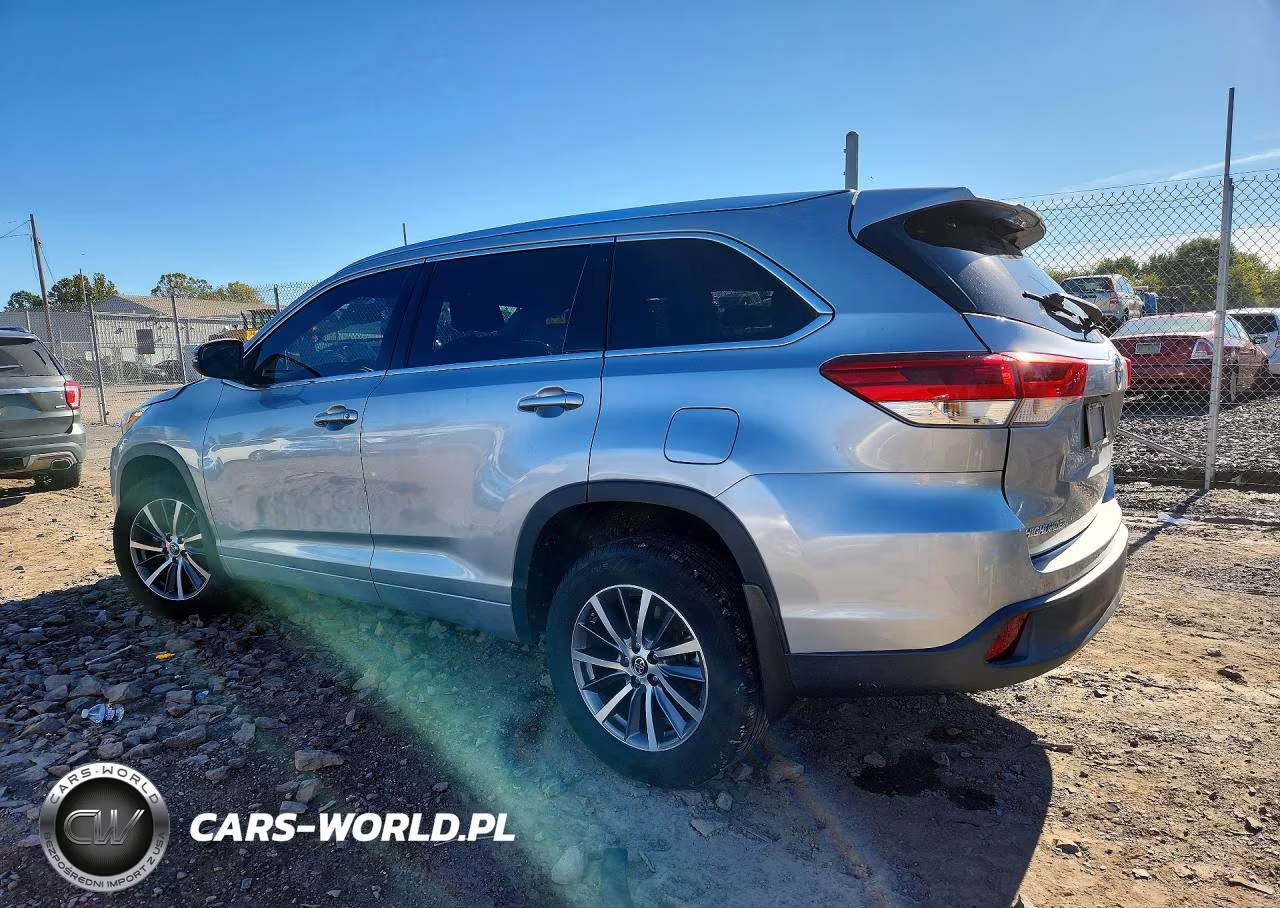 2017 Toyota Highlander Xle VIN:5TDJZRFHXHS470511 - 2