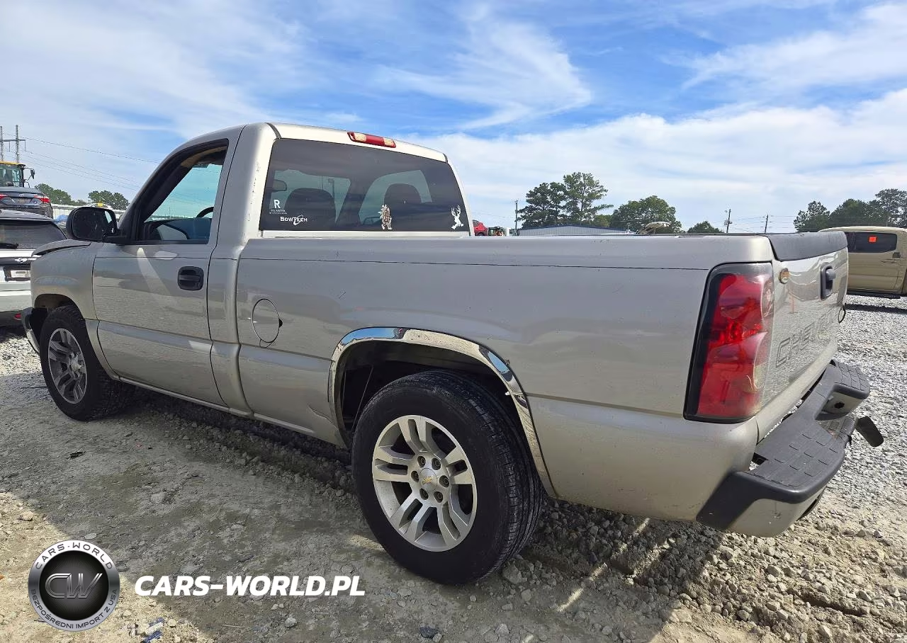 2007 Chevrolet Silverado C1500 Classic VIN:3GCEC14X67G213972 - 2