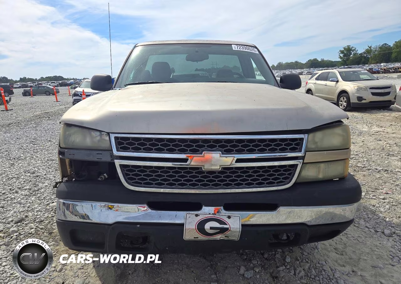 2007 Chevrolet Silverado C1500 Classic VIN:3GCEC14X67G213972 - 5