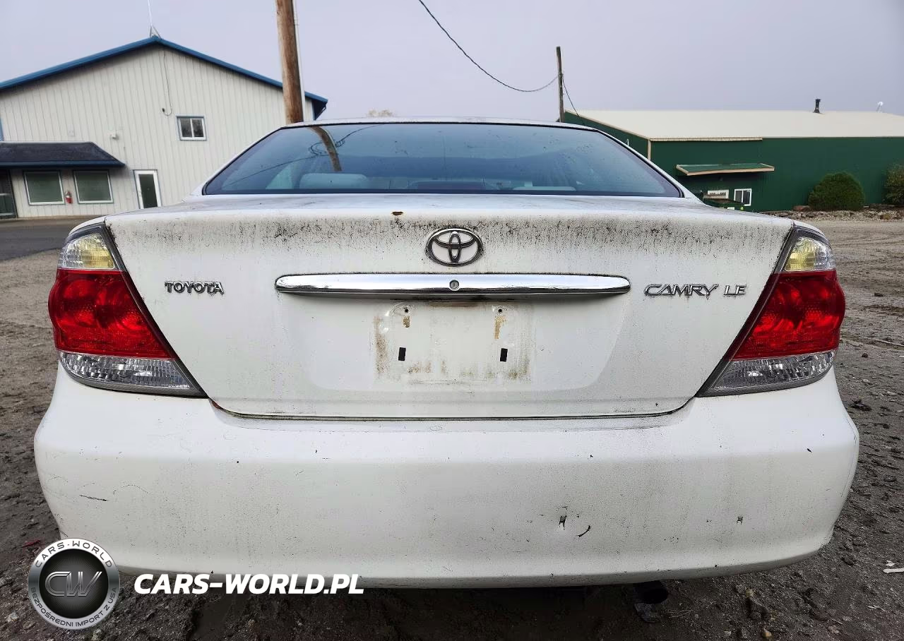 2005 Toyota Camry Le VIN:4T1BE32K55U615813 - 6